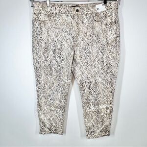 NWT Express Mid Rise Skinny Snake Print Metallic Stretch Jeans 18S 18 Short